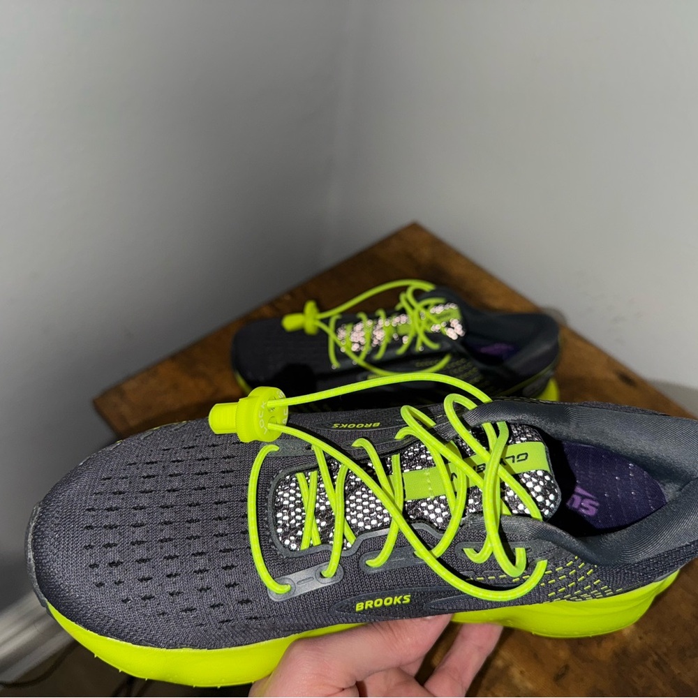 Brooks Glycerin 20 Running Shoes – Black / Neon Yellow – Size 8.5
